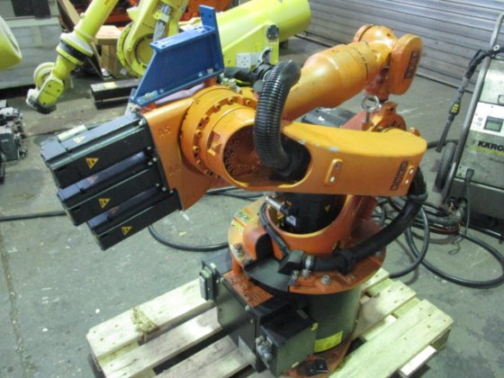 Gebraucht Roboter Kuka Kr 16 Krc2ed05 In Buchen Deutschland