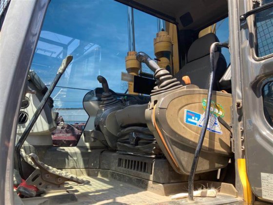 2012 住友建機 ＳＨ240-5