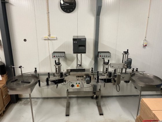 2002 EME label machine for front and back labels in Hobro, Denmark