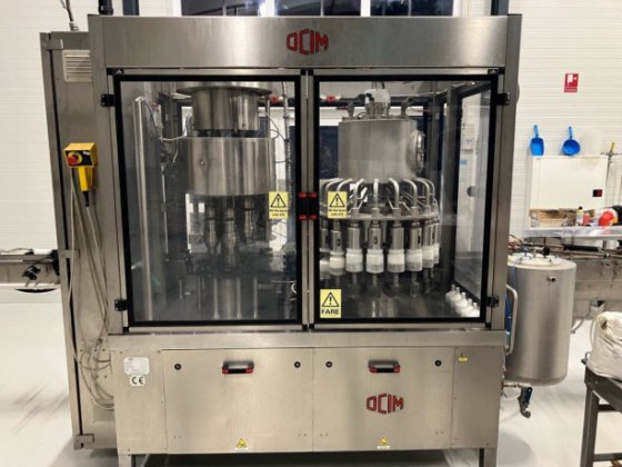 Filling line with capping machine