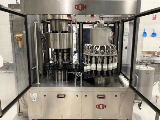 Filling line with capping machine