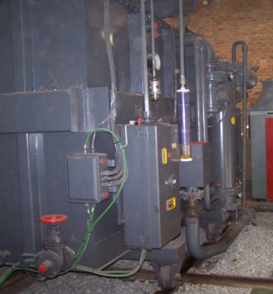 完整的12吨特种钢熔炼车间