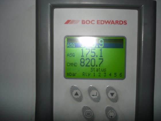 完整的12吨特种钢熔炼车间