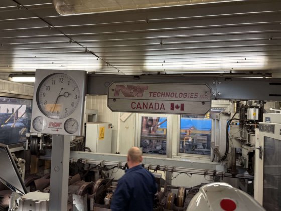 2009 外部管道打磨站