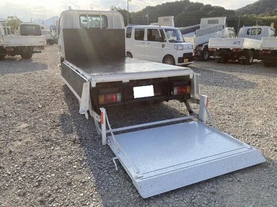 いすゞ TPG-NJR85A