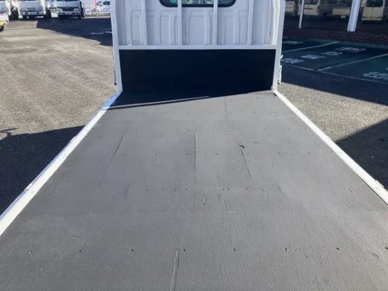 いすゞ TRG-NJS85A