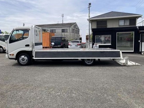 トヨタ 2RG-XZU655