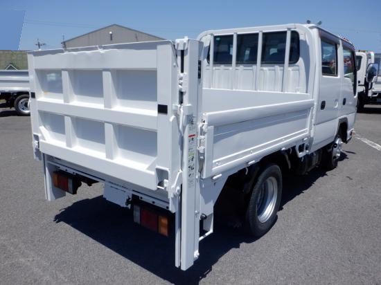 いすゞ TPG-NJR85A