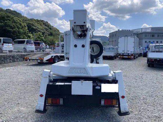 いすゞ BDG-NKR85N