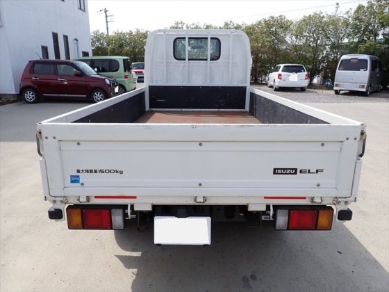 いすゞ TRG-NHR85A