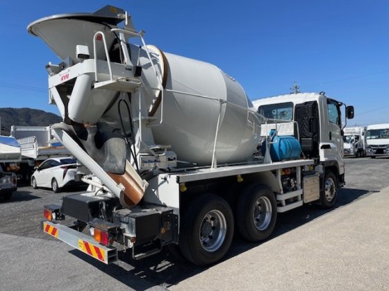 いすゞ 2KG-CXZ77CT