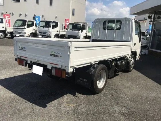 いすゞ TRG-NJS85A