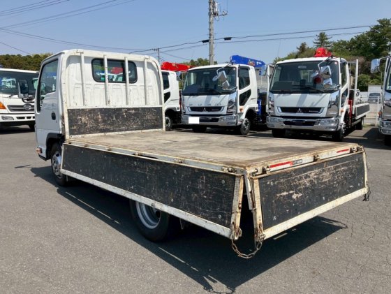 いすゞ 2RG-NJR88A