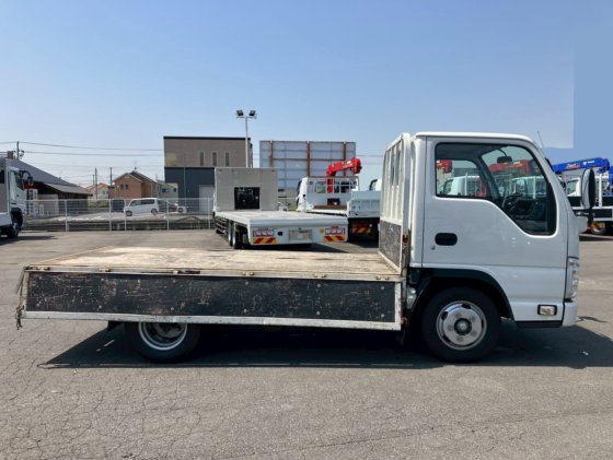 いすゞ 2RG-NJR88A