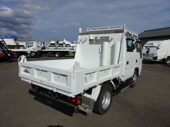 いすゞ TPG-NJR85AD