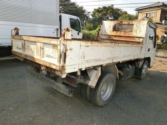 いすゞ BDG-NKR85AD