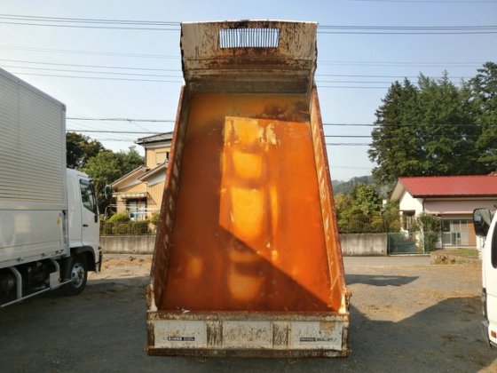 いすゞ BDG-NKR85AD