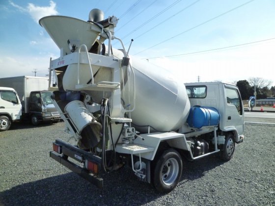 いすゞ TPG-NKR85N