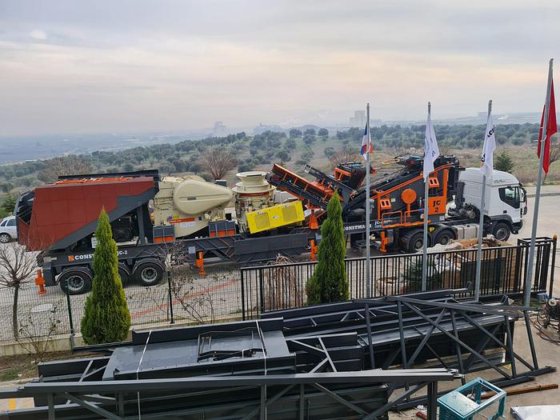 移动式圆锥破碎机