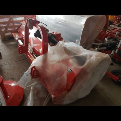 Kuhn VKM 305