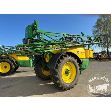 2015 John Deere M740i