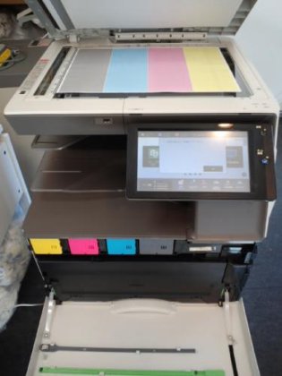 超激安　新型 シャープ高速A3カラー複合機 MX3150FN(フル装備、無線ＬＡＮ対応） 4段