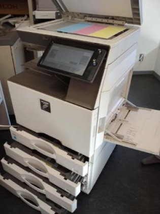 超激安　新型 シャープ高速A3カラー複合機 MX3150FN(フル装備、無線ＬＡＮ対応） 4段