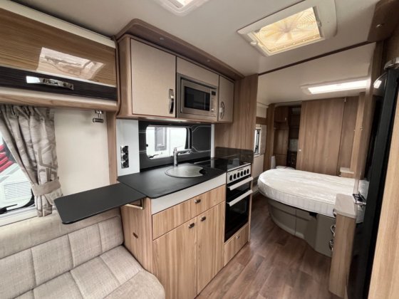 2017 Swift Conqueror