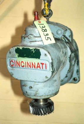 CINCINNATI SWIVEL RIGHT ANGLE MILLING