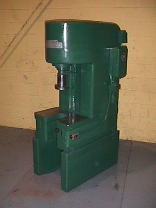 Denison 0008 8 TON HYDRAULIC