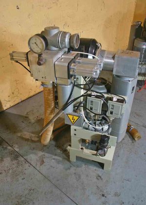 DIETZ VACUUM PUMP in Holland,
