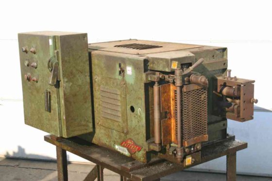LITTELL WIRE STRAIGHTENER in Holland,