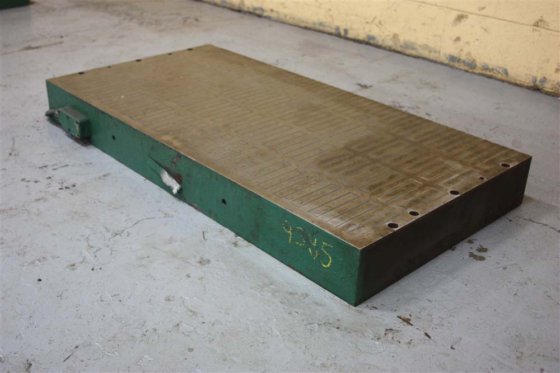 MAGNALOCK 48" X 24" X