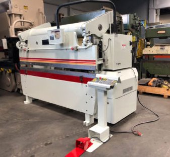1999 Accurpress 0060 X 08