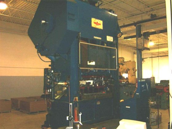 Federal S2-200-60-42 200 TON STRAIGHT
