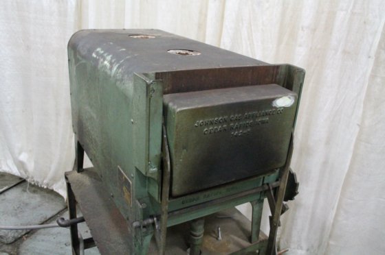 45,000 BTU JOHNSON OVEN in
