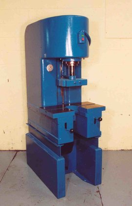 Denison 0008 8 TON C-FRAME