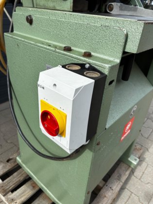 Scheer DB12 multi-spindle drilling machine
