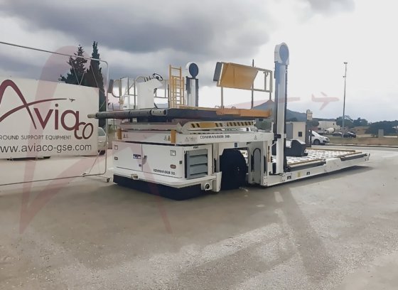 2001 FMC COMMANDER 30i 14t main deck loader in Heemskerk, Netherlands