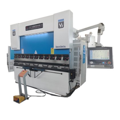 プレスブレーキ曲げ機