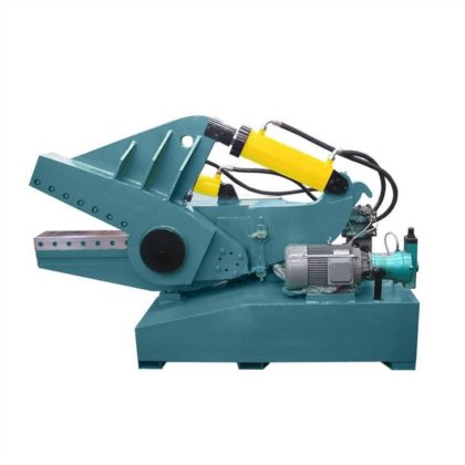 油圧式アリゲータースクラップシャーリング