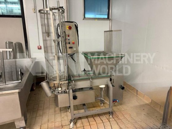 完整的软奶酪工厂包括马苏里拉奶酪、意大利乳清干酪、马斯卡彭奶酪和奶油奶酪