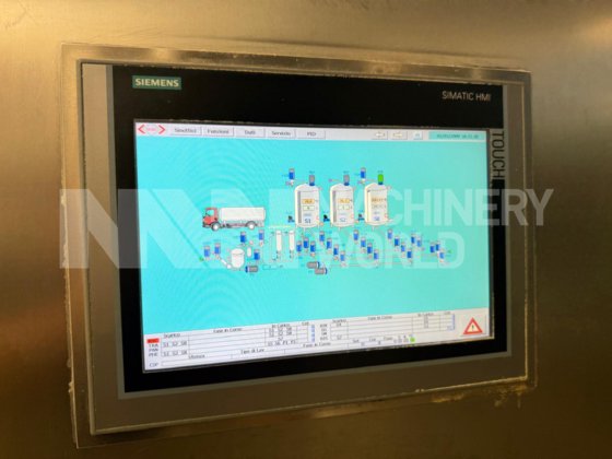 完整的软奶酪工厂包括马苏里拉奶酪、意大利乳清干酪、马斯卡彭奶酪和奶油奶酪