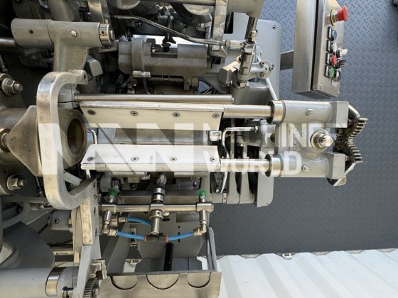 250gm IMA 自動バターロール成形・包装機（完全改装済み）