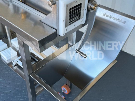 2018 Eberle Metall ステンレス鋼手動ギロチンダイサー（年式2018年）