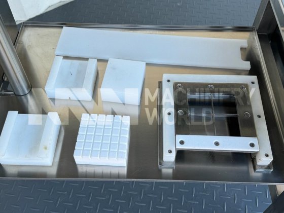 2018 Eberle Metall ステンレス鋼手動ギロチンダイサー（年式2018年）