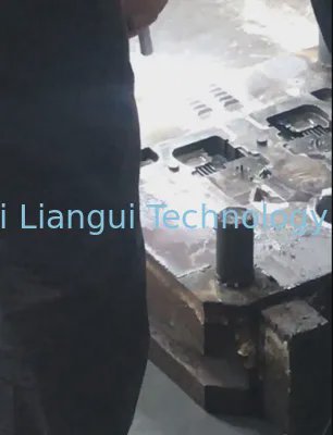 ダイ カスト型のクリーニングのためのドライ アイスの発破機械二酸化炭素の発破装置