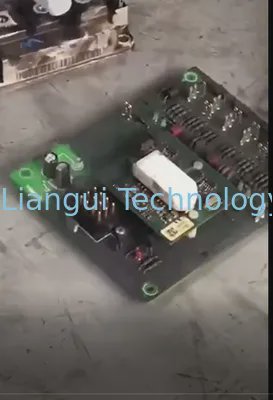 半導体および集積回路板クリーニングのための高圧ドライ アイスの洗剤半導体回路板および集積回路板クリーニングのためのドライ アイスの洗剤