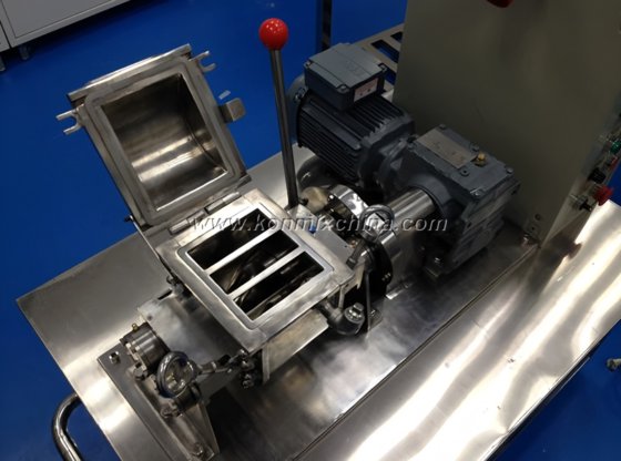 Konmix Kneading Machine With Heating