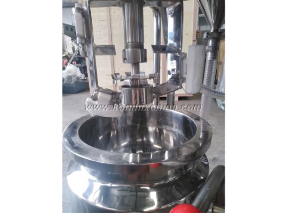 康迈克中批真空乳化机